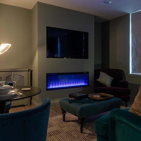 Beautiful Modern 1 Bedroom Apartment, City Centre Bath Zewnętrze zdjęcie