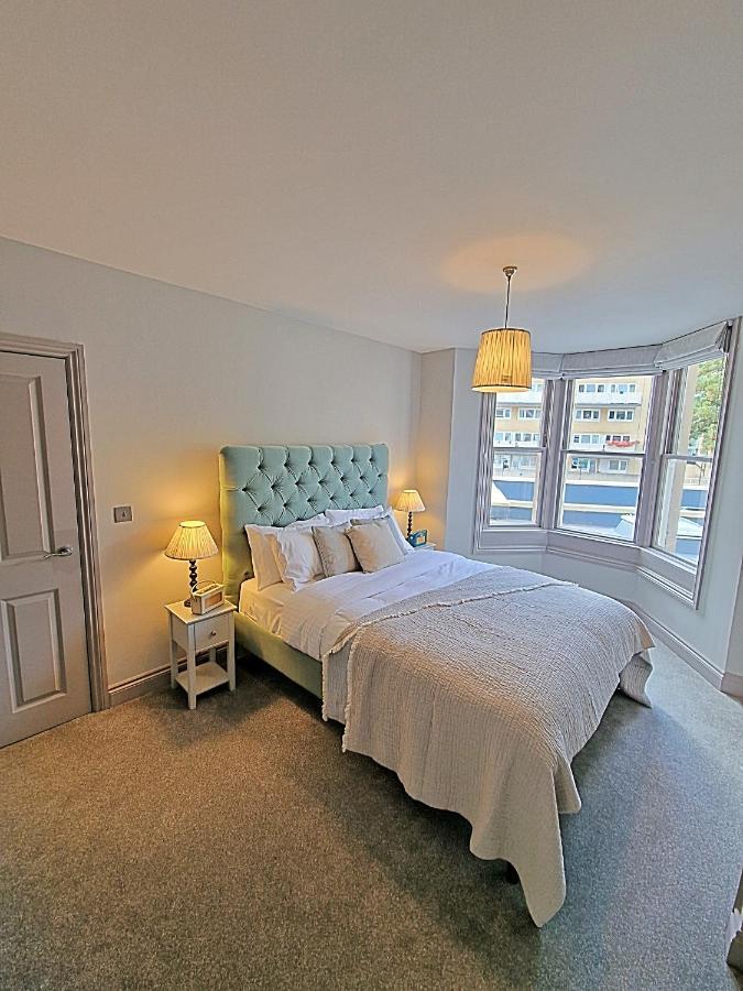 Beautiful Modern 1 Bedroom Apartment, City Centre Bath Zewnętrze zdjęcie