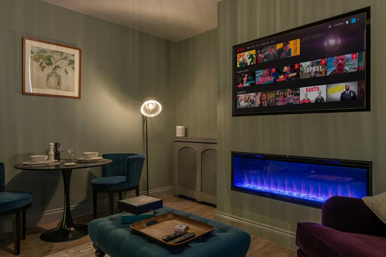 Beautiful Modern 1 Bedroom Apartment, City Centre Bath Zewnętrze zdjęcie