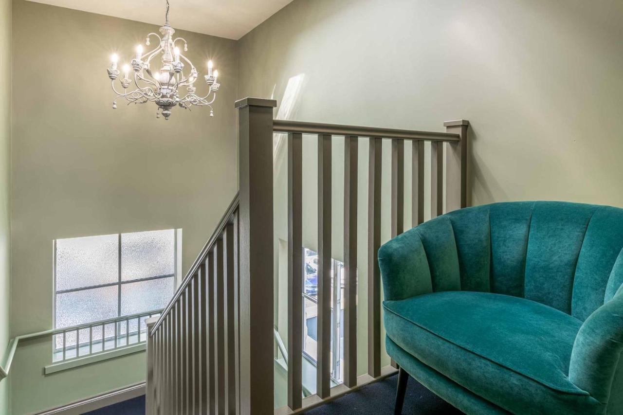 Beautiful Modern 1 Bedroom Apartment, City Centre Bath Zewnętrze zdjęcie
